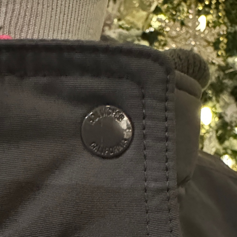 Hollister Women’s All-weather Jacket - Picture 10 of 13